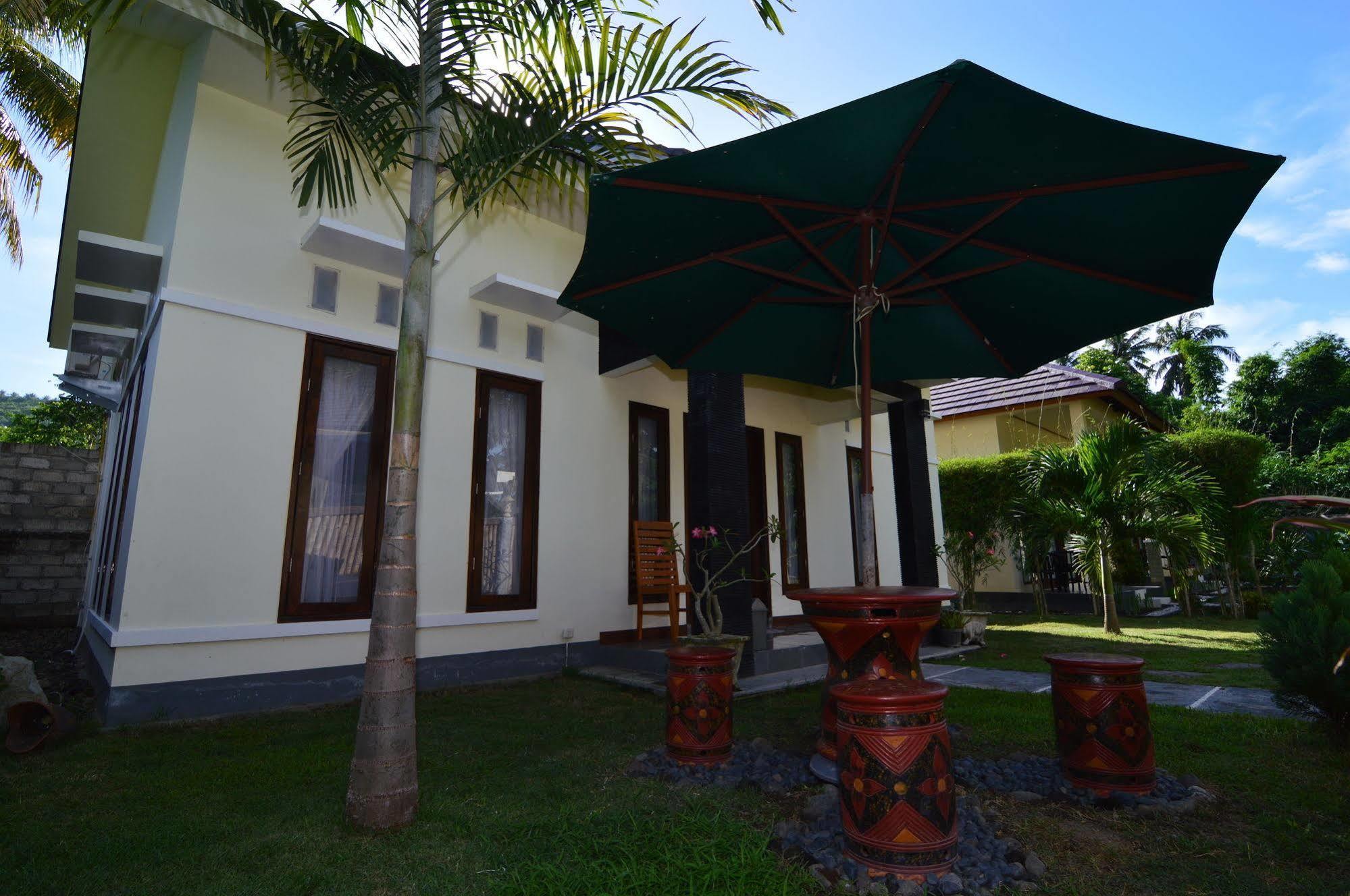 Shu Villa Lombok Kuta  Екстер'єр фото